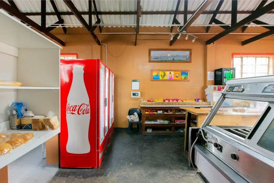 Commercial Property for Sale in Laaiplek Western Cape